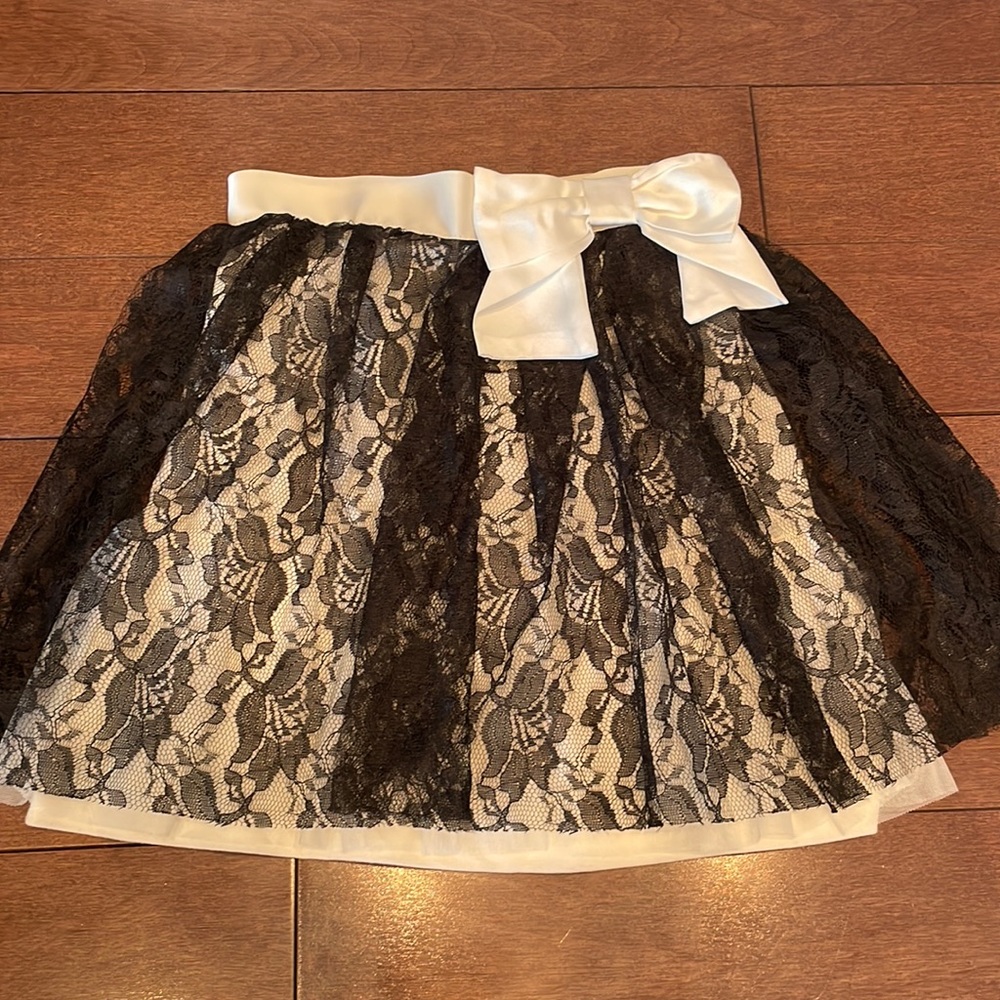 Black and white lace skirt